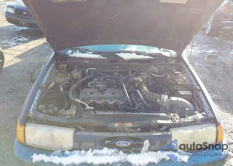 1995 Ford Escort Lx/Sport from USA, damaged, VIN 1FASP11J0SW152657